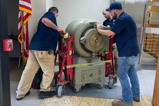 Antique Cannonball Safe From 1894 On Display In Gainesville Bank The 