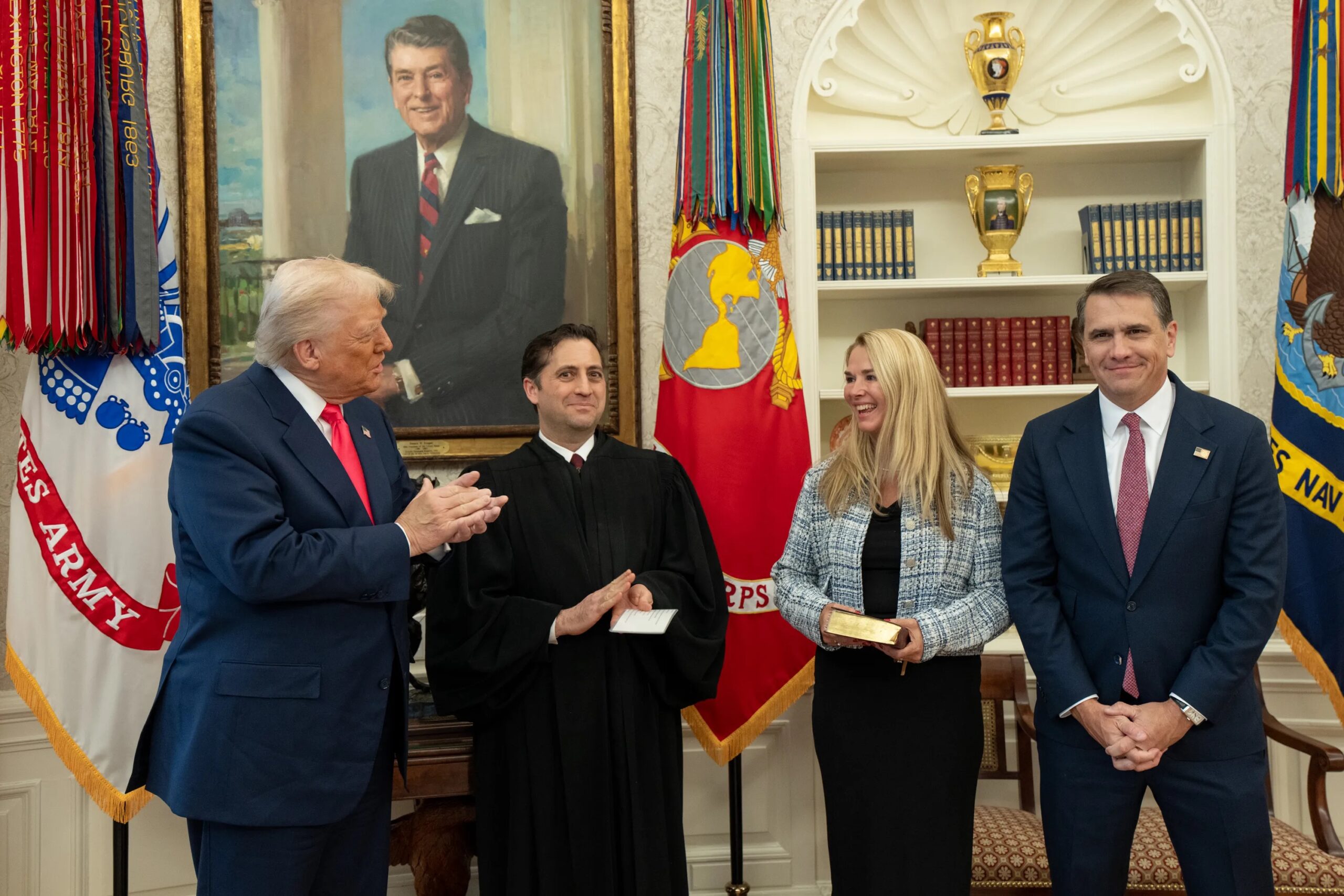 Todd Blanche sworn in as AG; White House celebrates ‘huge win’ - Heartlander News